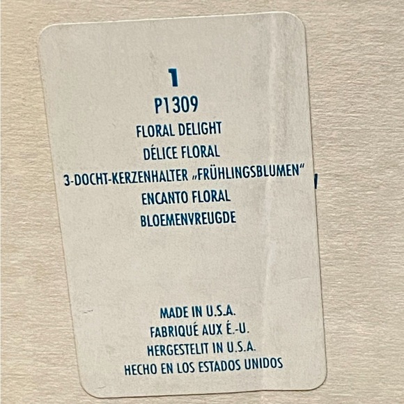 Partylite ~ Floral Delight 3 Wick - Picture 3 of 4